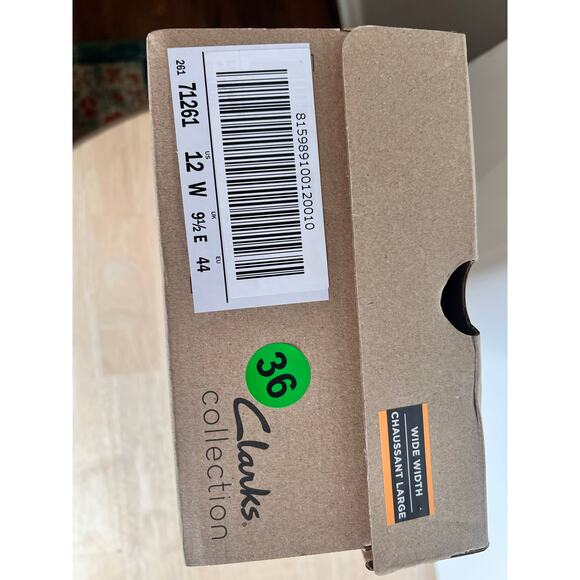 Clarks White Leather Comfort Slide Sandals Triple Strap Cushioned Footbed New - Picture 7 of 7